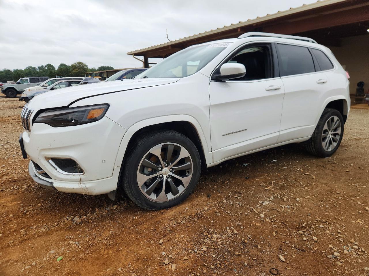 2019 JEEP CHEROKEE OVERLAND | 1C4PJMJN7KD173975 | UPCARS