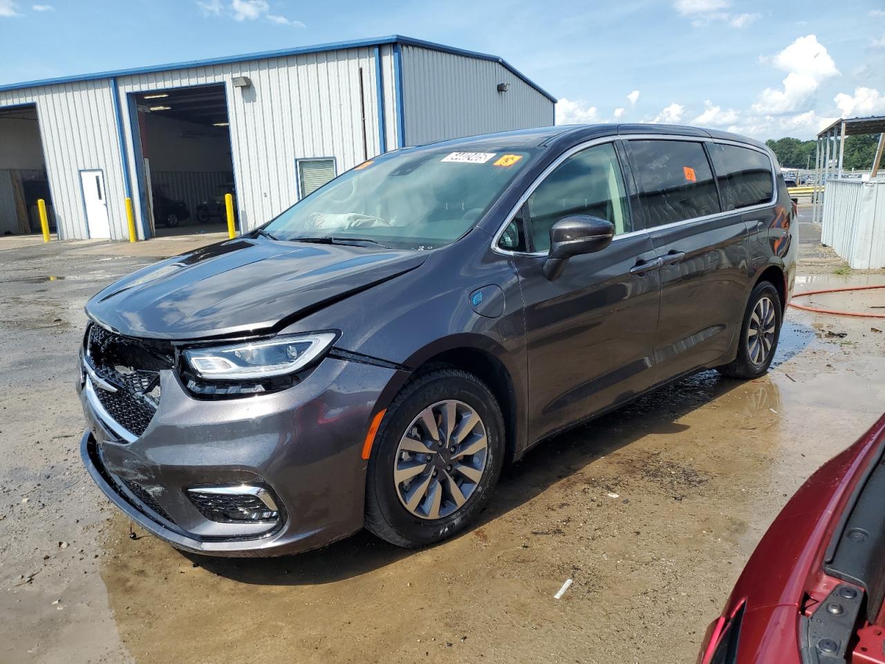 2023 CHRYSLER PACIFICA HYBRID TOURING L | 2C4RC1L7XPR592133 | UPCARS