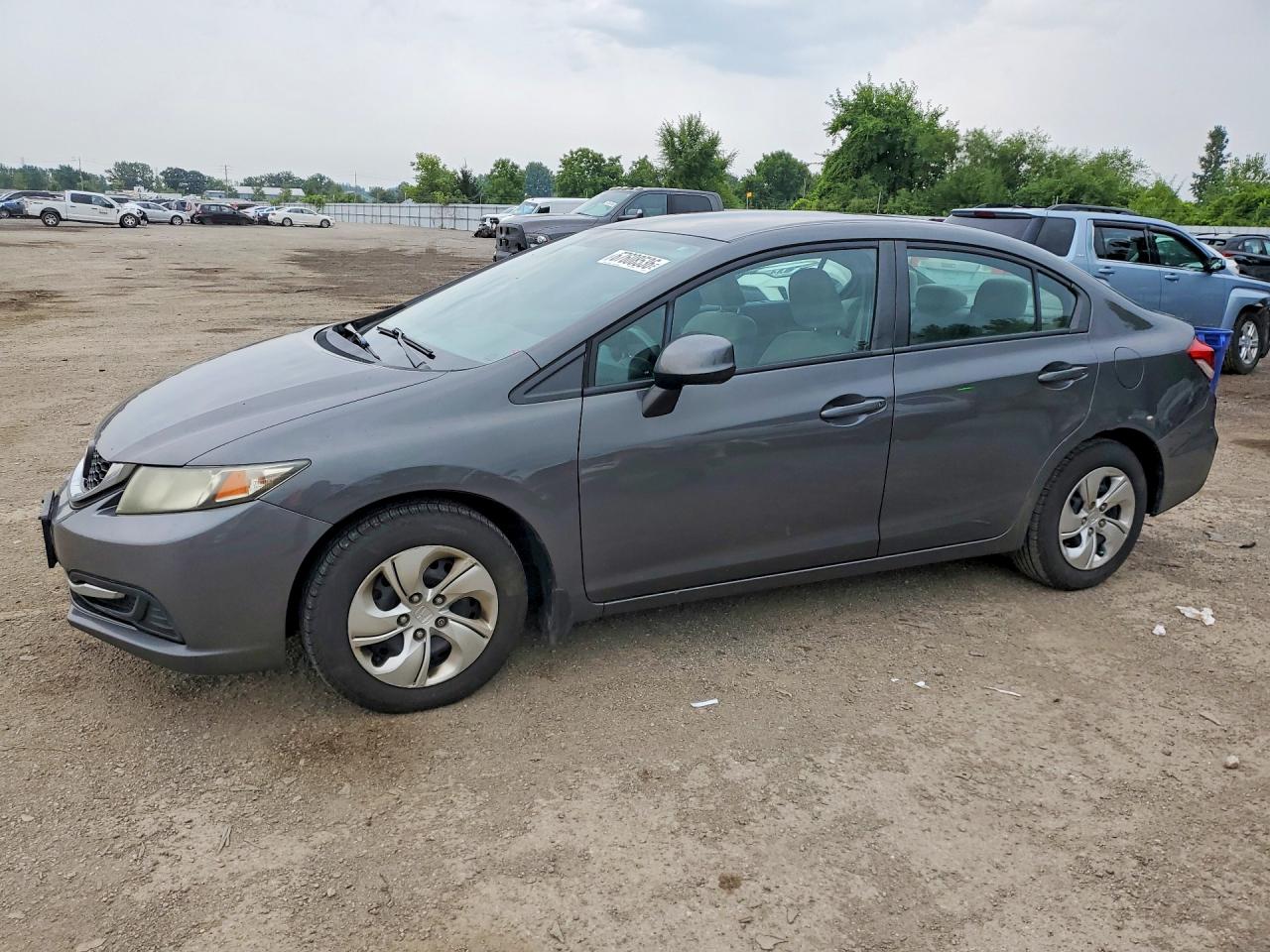 2013 HONDA CIVIC LX | 2HGFB2F44DH028168 | UPCARS