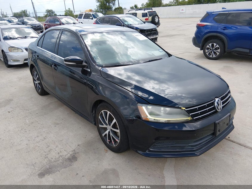 2018 VOLKSWAGEN JETTA 1.4T SE/1.4T WOLFSBURG EDITION | 3VWDB7AJ7JM249502 | UPCARS