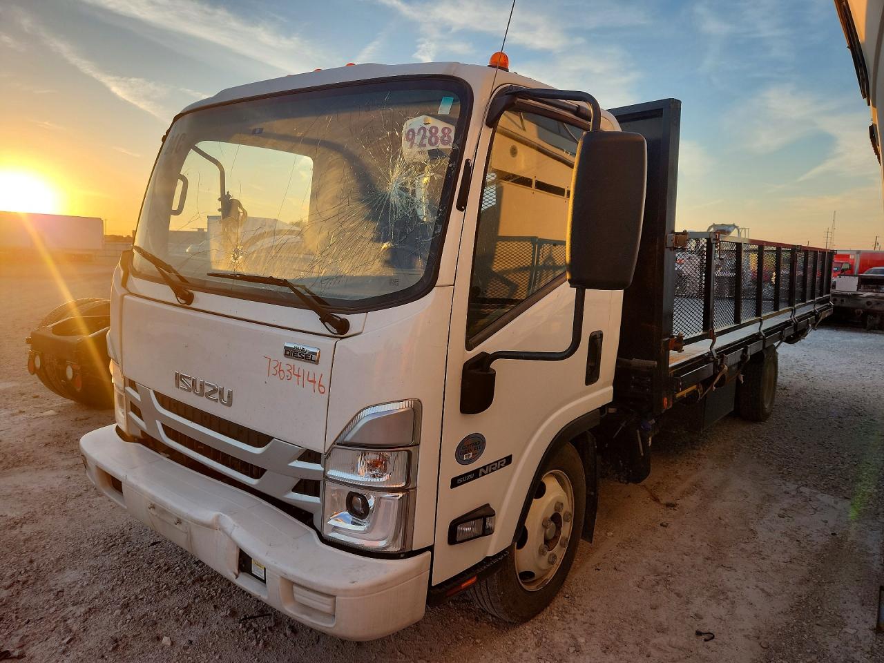 2024 ISUZU NPR | JALE5W167R7304152 | UPCARS