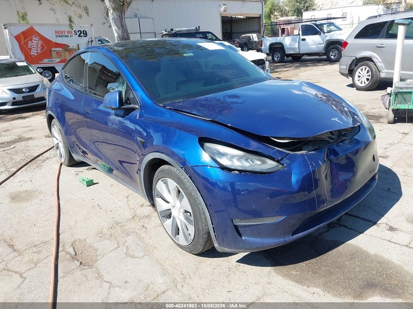 2021 TESLA MODEL Y LONG RANGE DUAL MOTOR ALL-WHEEL DRIVE | 5YJYGDEE2MF240281 | UPCARS