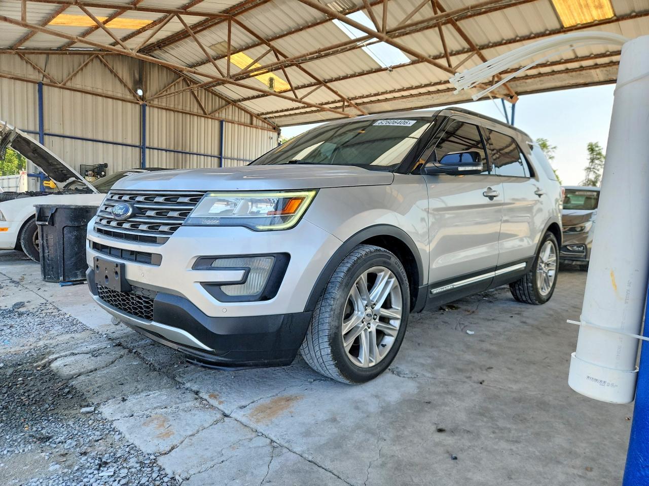 2017 FORD EXPLORER XLT | 1FM5K7D88HGB04114 | UPCARS