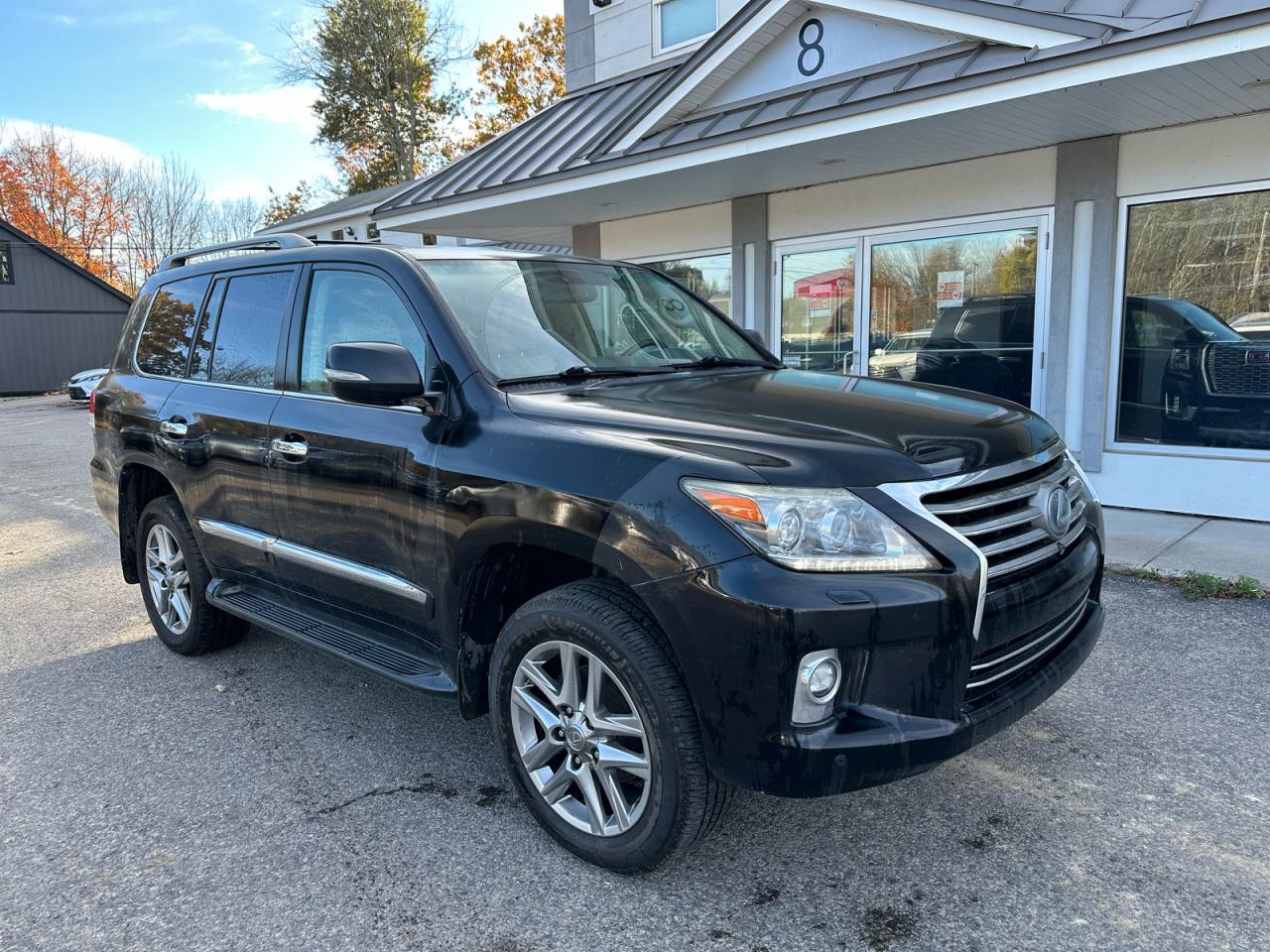 2015 LEXUS LX 570 | JTJHY7AX9F4181761 | UPCARS