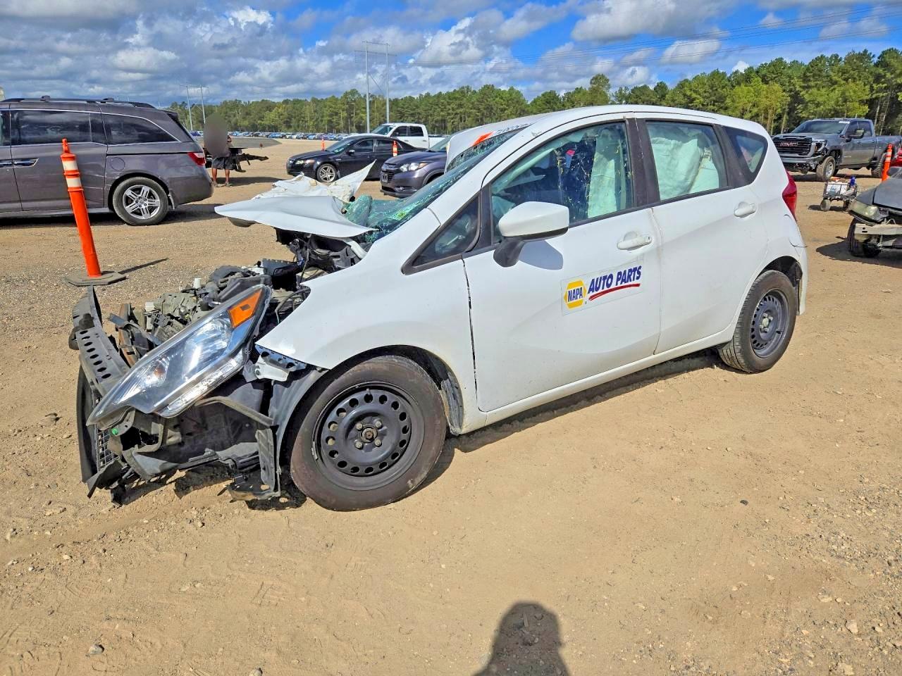 2019 NISSAN VERSA SV | 3N1CE2CP4KL359783 | UPCARS