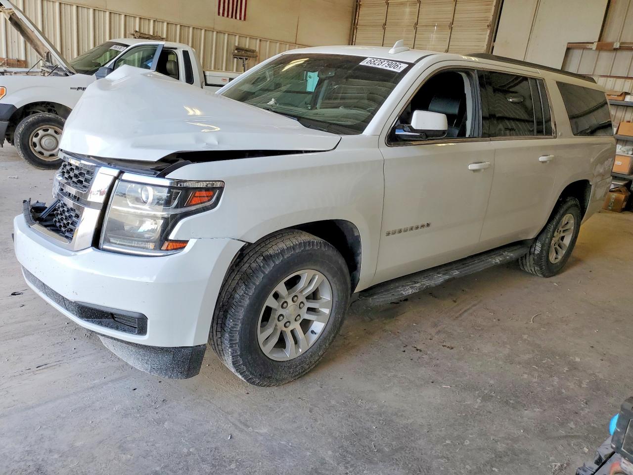 2018 CHEVROLET SUBURBAN K1500 LT | 1GNSKHKC3JR159544 | UPCARS