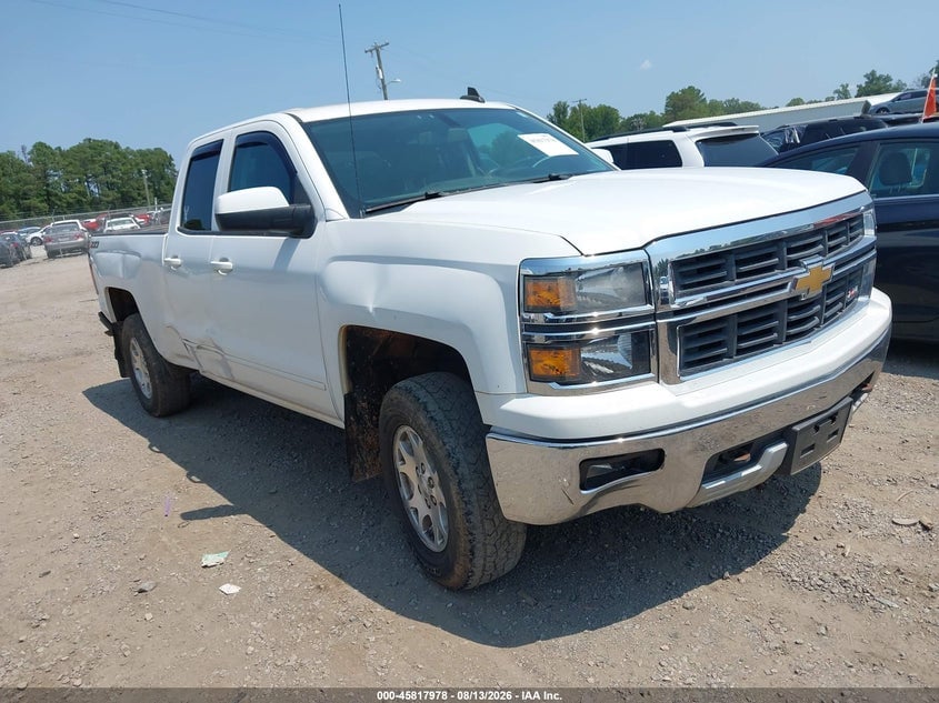2015 CHEVROLET SILVERADO 1500 LT | 1GCVKREC3FZ200205 | UPCARS
