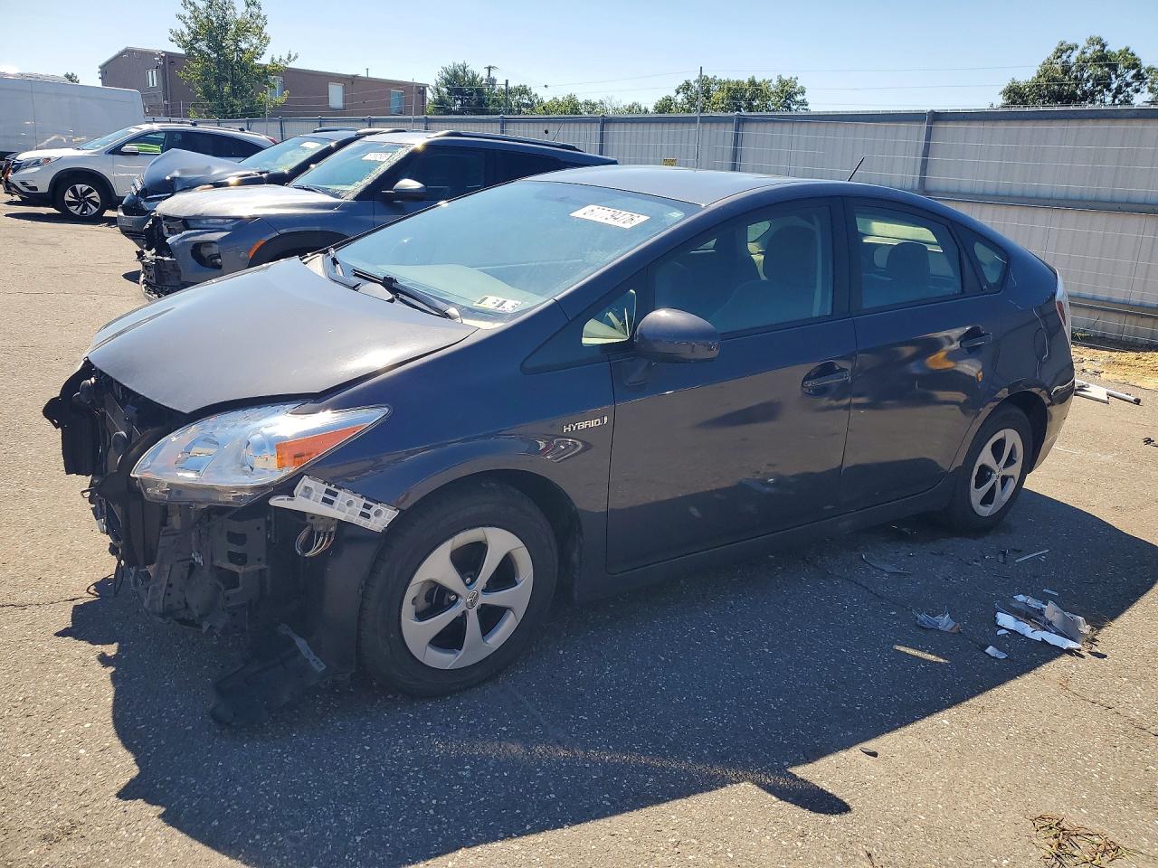 2015 TOYOTA PRIUS THREE | JTDKN3DU9F0470061 | UPCARS