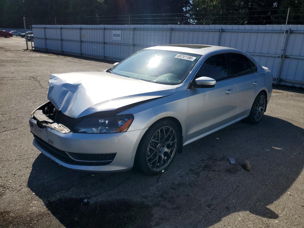 2015 VOLKSWAGEN PASSAT SE | 1VWBV7A34FC022034 | UPCARS