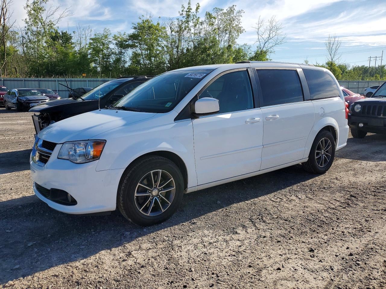 2017 DODGE CARAVAN SXT | 2C4RDGCG6HR818461 | UPCARS