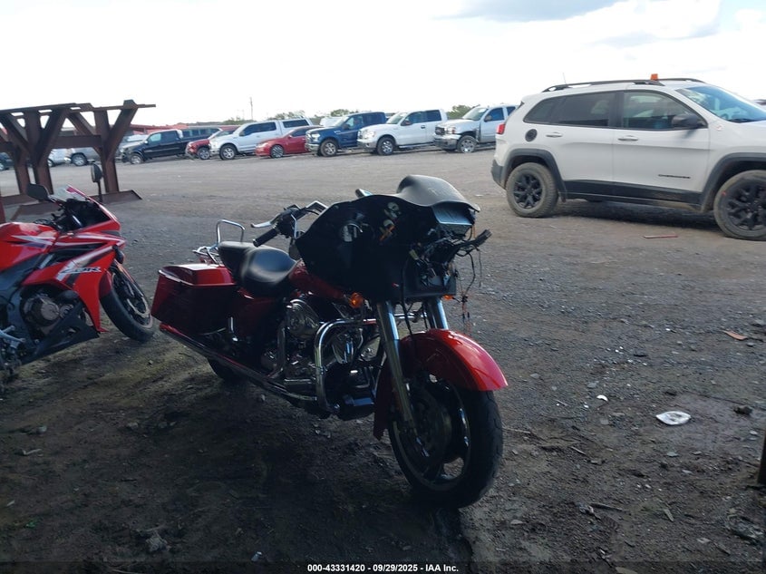 2013 HARLEY-DAVIDSON FLTRX ROAD GLIDE CUSTOM | 1HD1KHM17DB669889 | UPCARS