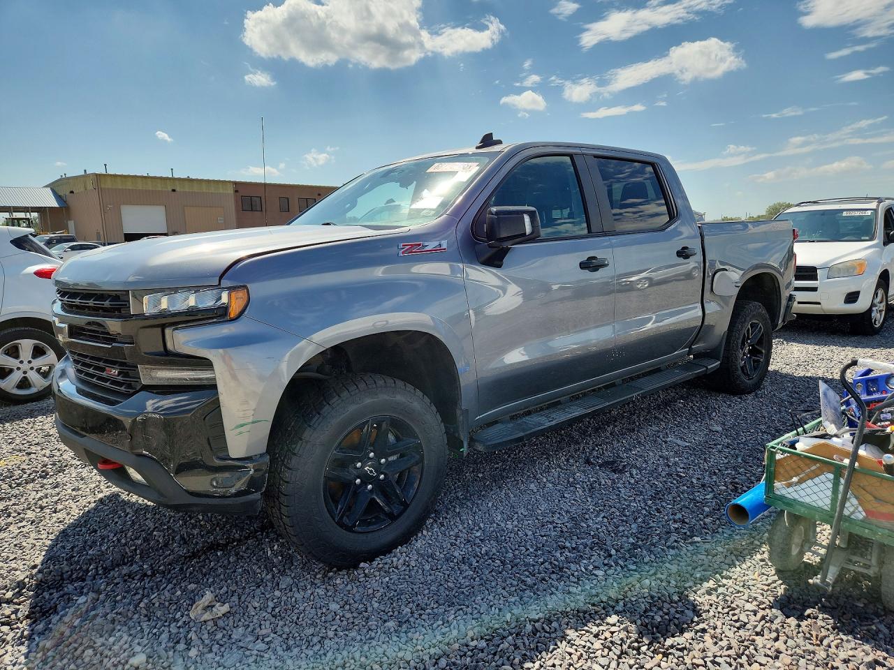 2021 CHEVROLET SILVERADO K1500 LT TRAIL BOSS | 1GCPYFEDXMZ267363 | UPCARS