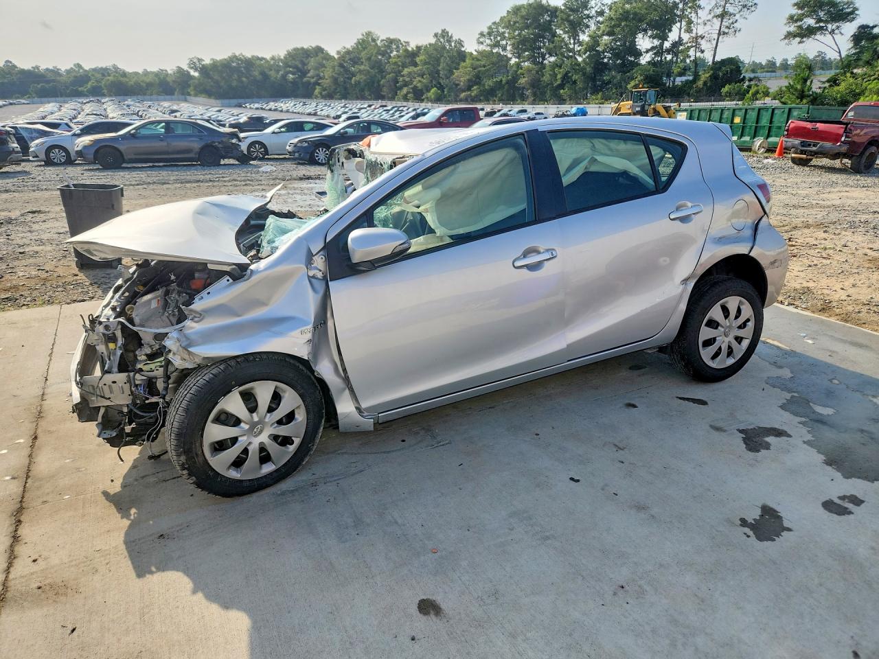2014 TOYOTA PRIUS TWO | JTDKDTB38E1071342 | UPCARS
