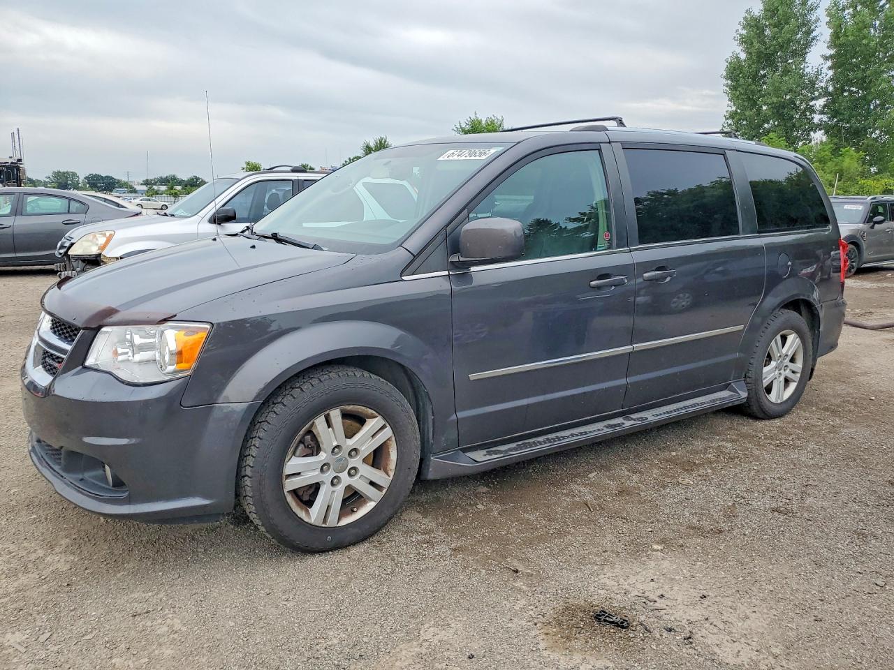 2015 DODGE CARAVAN CREW | 2C4RDGDG8FR542411 | UPCARS
