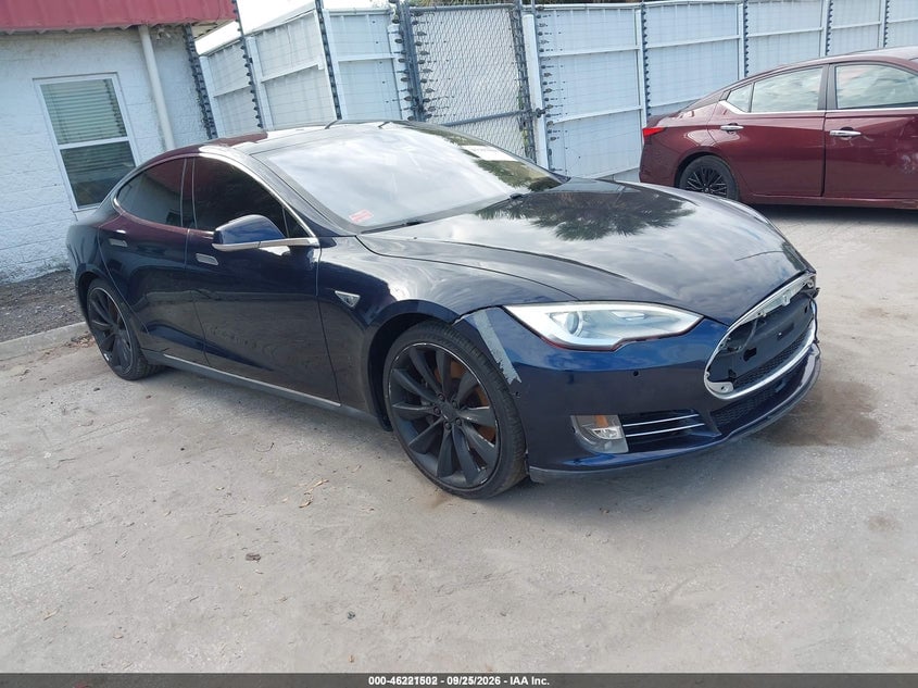 2014 TESLA MODEL S P85 | 5YJSA1H17EFP61268 | UPCARS