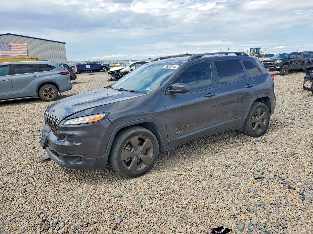2017 JEEP CHEROKEE LATITUDE | 1C4PJLCB4HW578413 | UPCARS