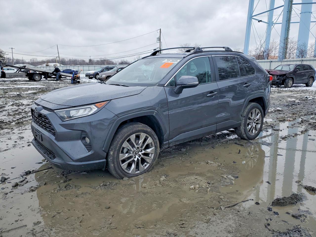 2020 TOYOTA RAV4 XLE PREMIUM | 2T3A1RFV3LW103972 | UPCARS