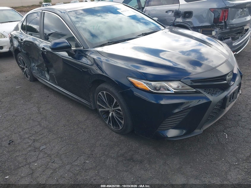 2018 TOYOTA CAMRY SE | 4T1B11HK0JU639910 | UPCARS