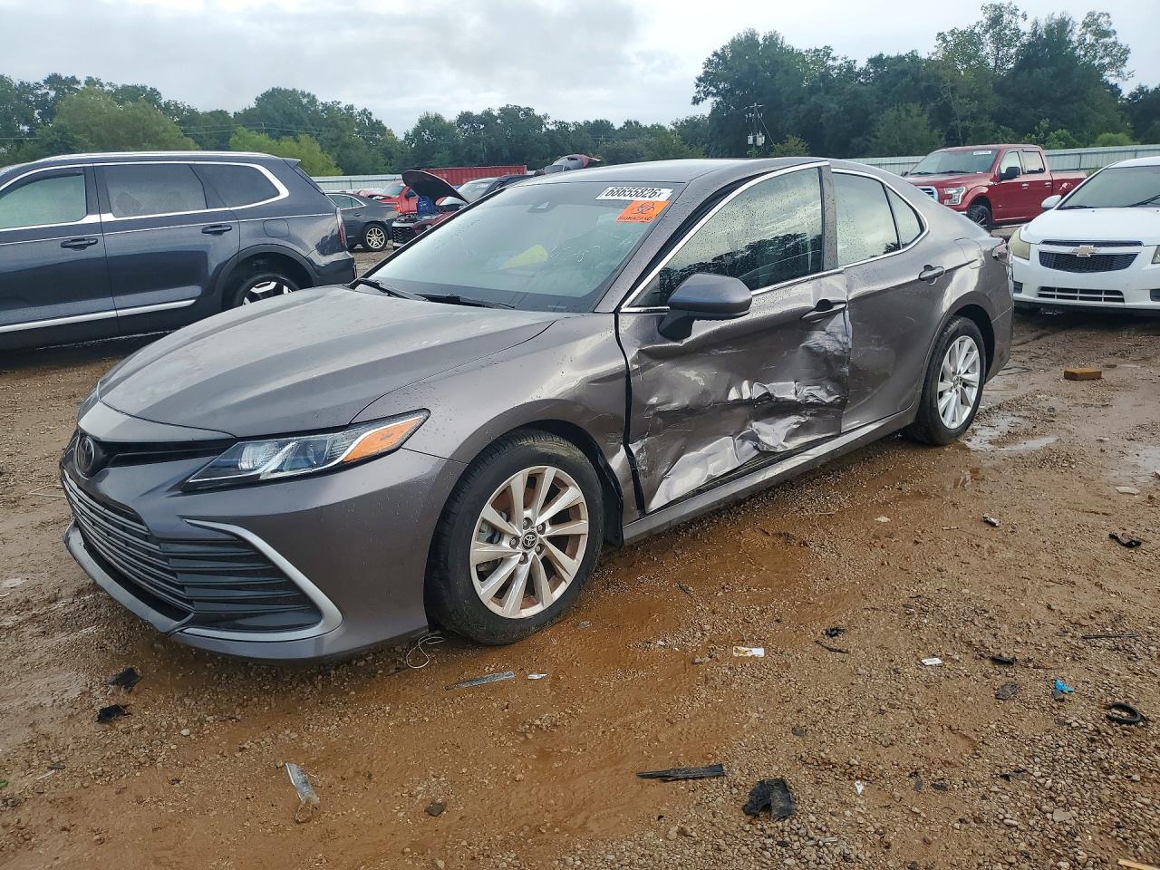 2022 TOYOTA CAMRY LE | 4T1C11AKXNU657139 | UPCARS