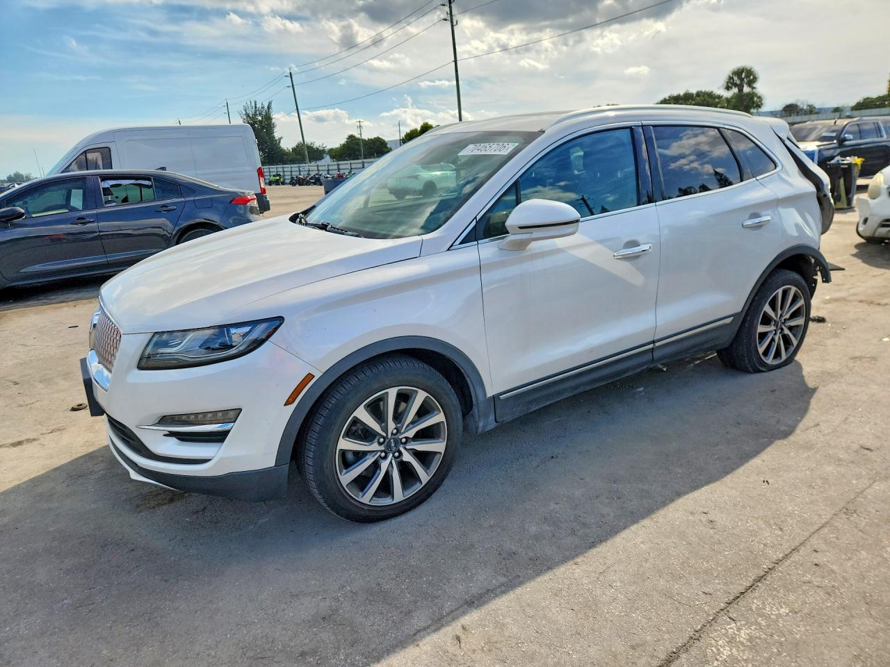 2019 LINCOLN MKC RESERVE | 5LMCJ3D94KUL51695 | UPCARS