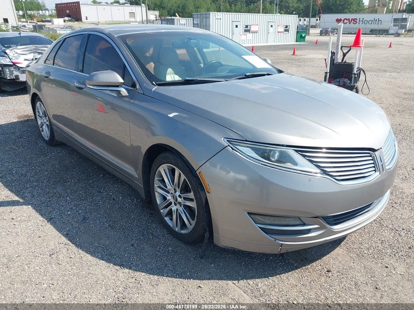 2016 LINCOLN MKZ | 3LN6L2G97GR618584 | UPCARS