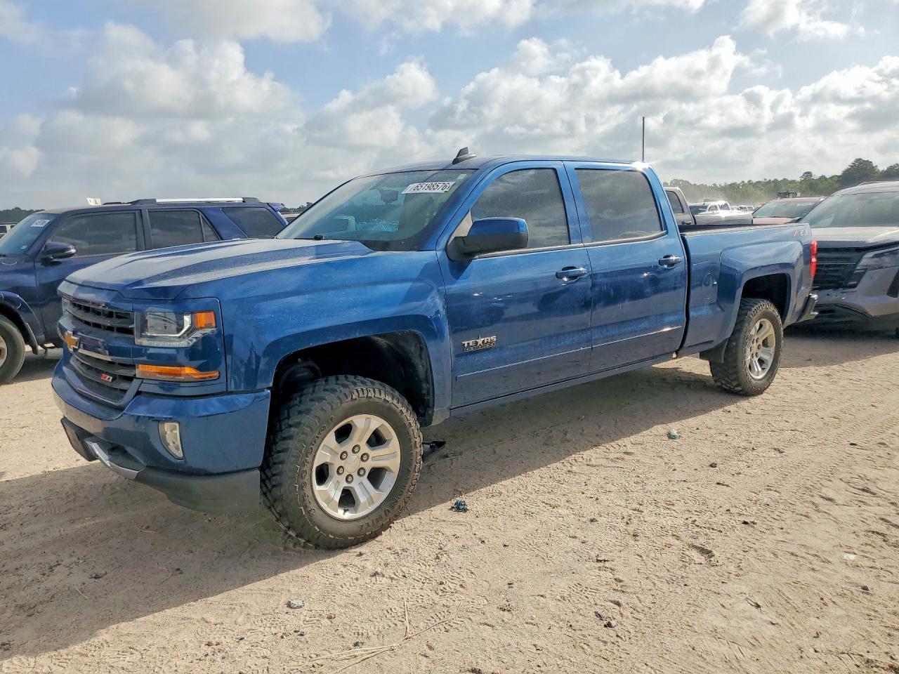 2018 CHEVROLET SILVERADO K1500 LT | 3GCUKREC9JG415138 | UPCARS