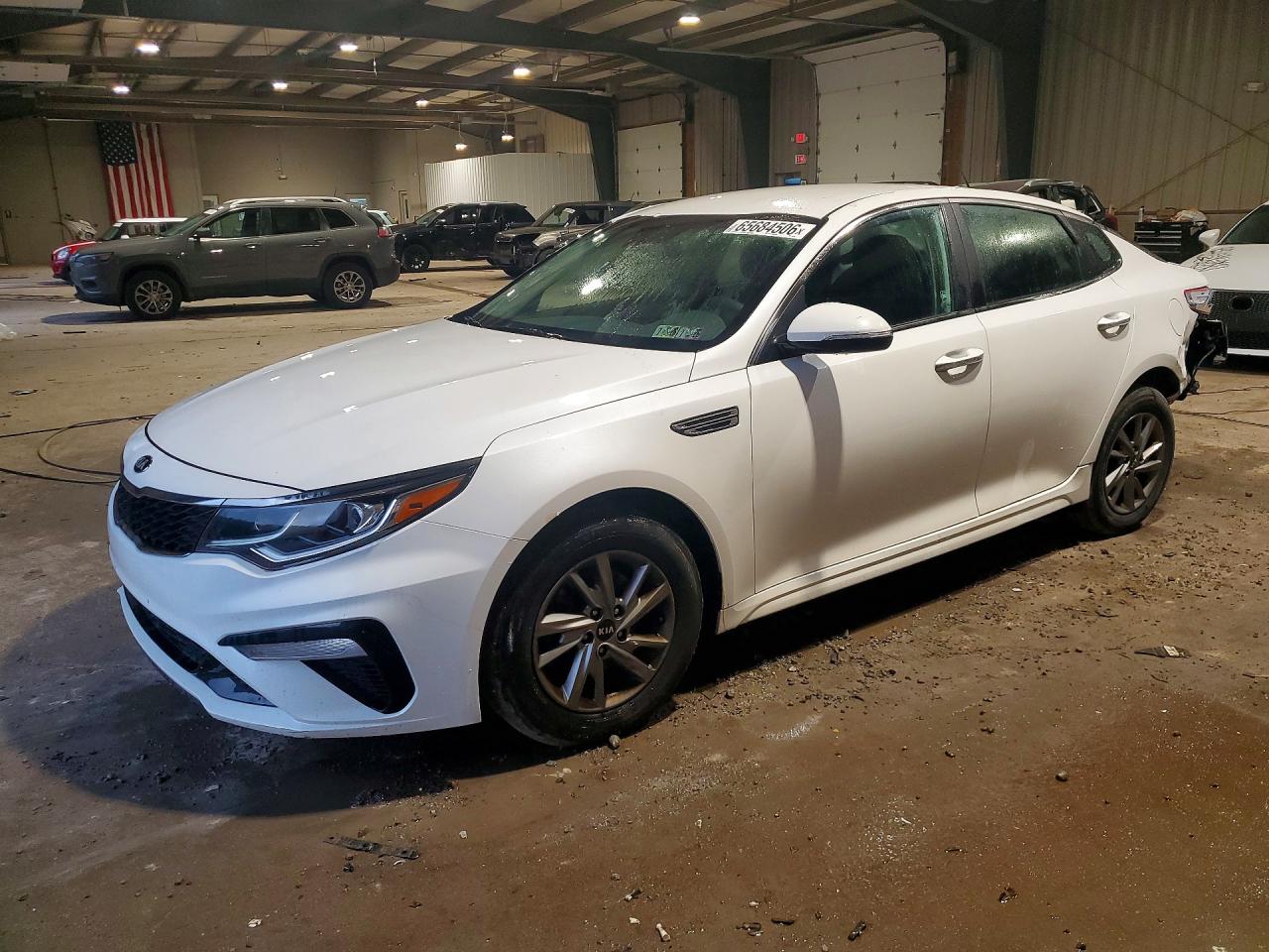 2019 KIA OPTIMA LX | 5XXGT4L34KG364796 | UPCARS