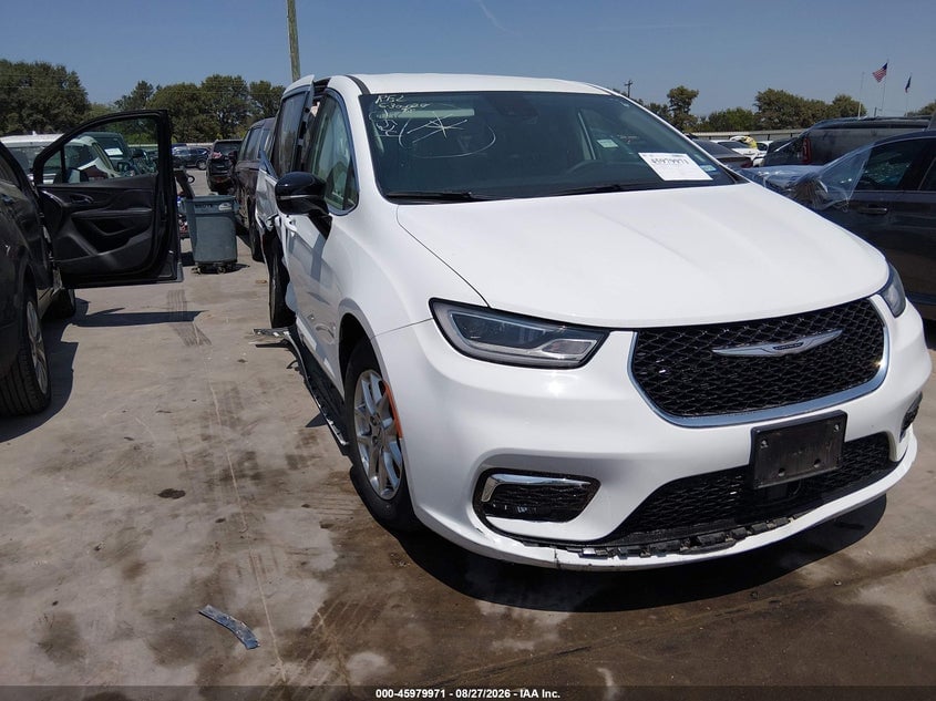 2024 CHRYSLER PACIFICA TOURING L | 2C4RC1BG6RR140524 | UPCARS
