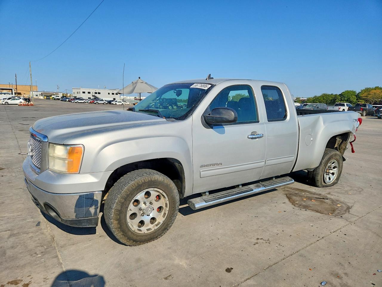 2011 GMC SIERRA K1500 SLE | 1GTR2VE31BZ372673 | UPCARS