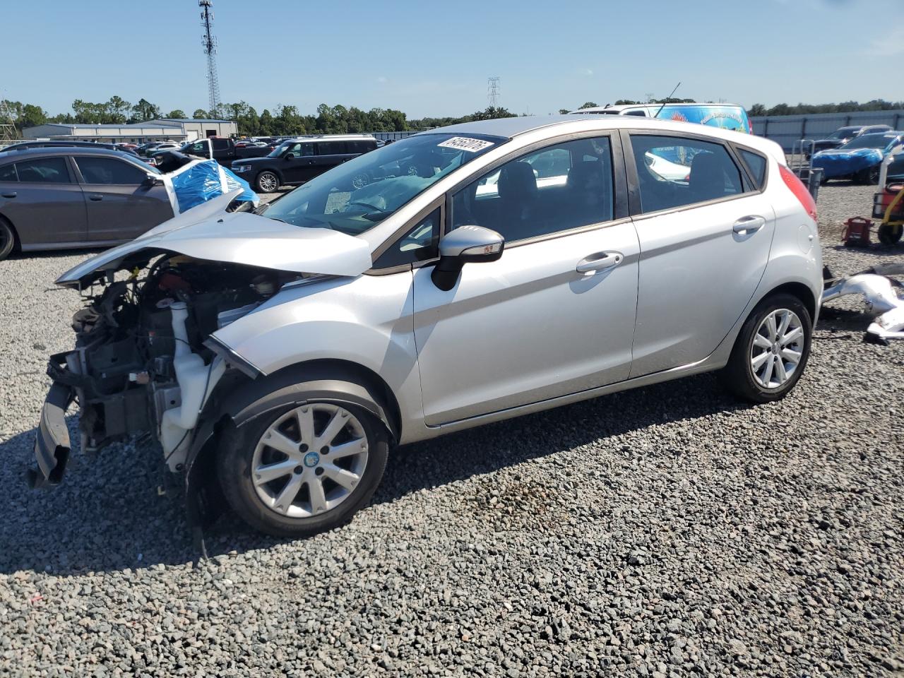 2013 FORD FIESTA SE | 3FADP4EJ8DM203619 | UPCARS