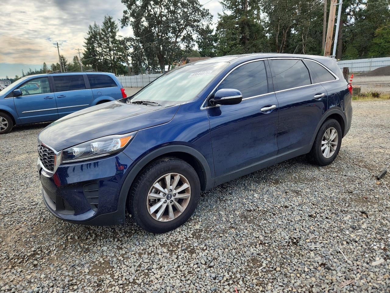 2019 KIA SORENTO LX | 5XYPG4A32KG511202 | UPCARS