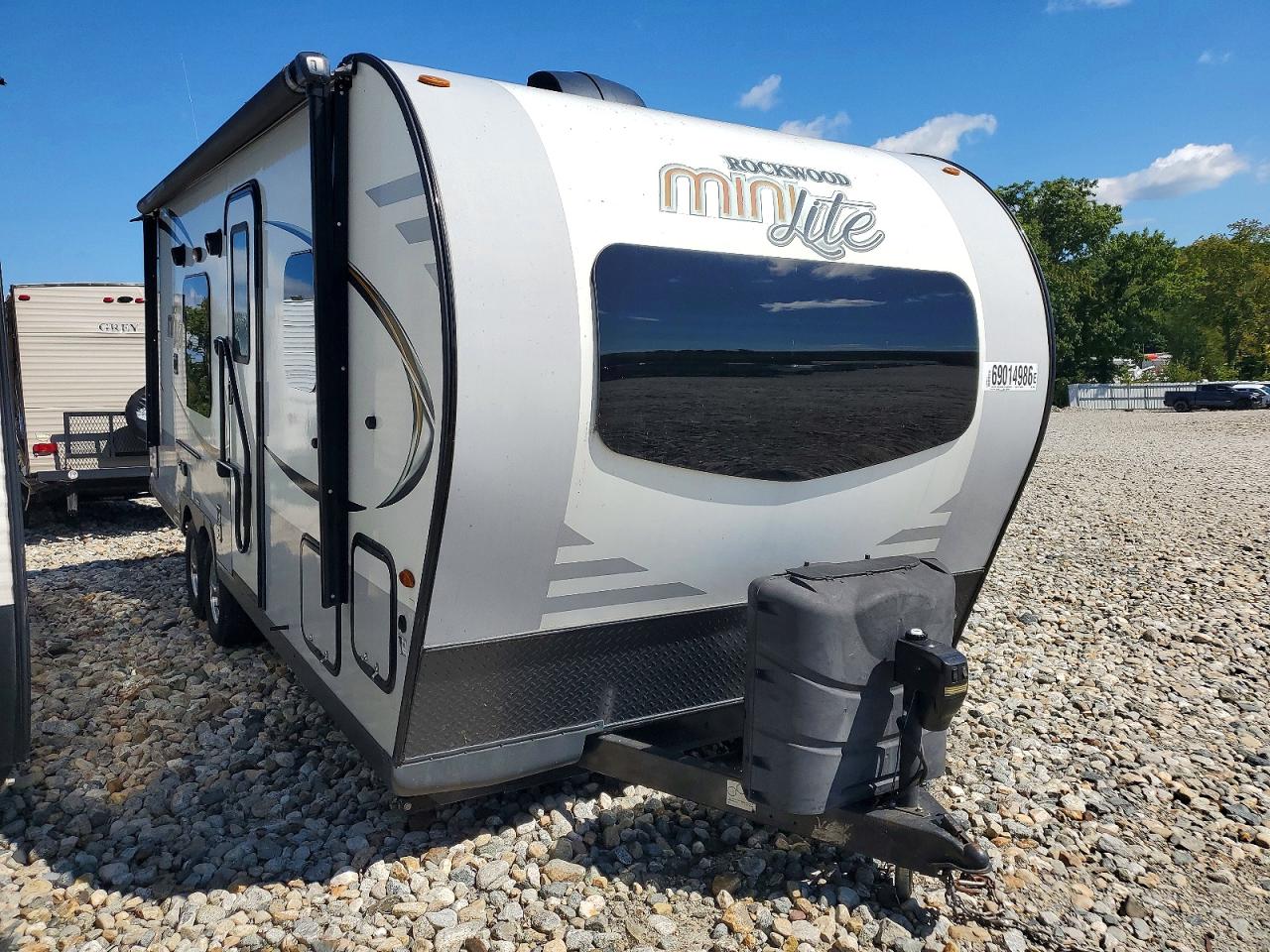2019 FOREST RIVER MINI LITE CAMPER | 4X4TRLY29KD428858 | UPCARS