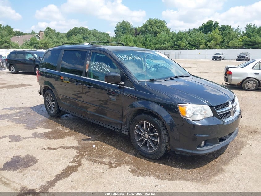 2017 DODGE GRAND CARAVAN SXT | 2C4RDGCG4HR595868 | UPCARS