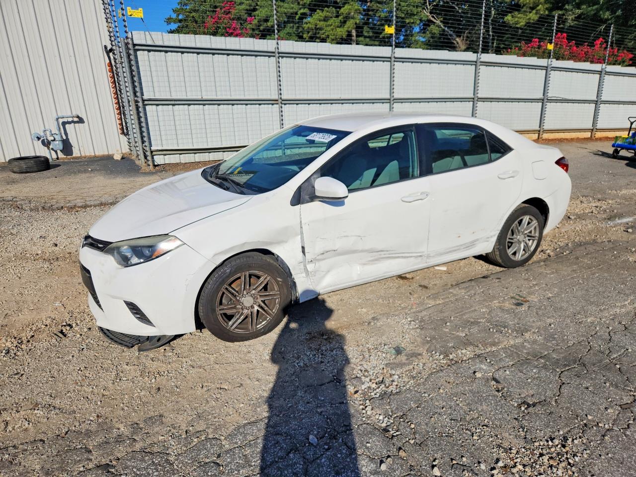2015 TOYOTA COROLLA LE | 5YFBURHE0FP280275 | UPCARS