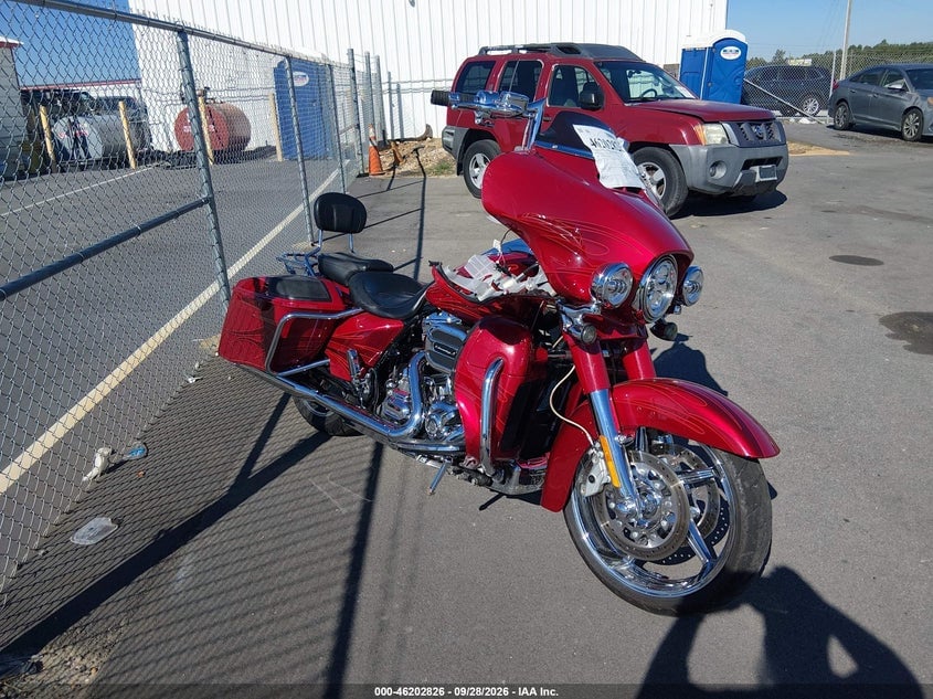 2016 HARLEY-DAVIDSON FLHXSE CVO STREET GLIDE | 1HD1PXN38GB955301 | UPCARS