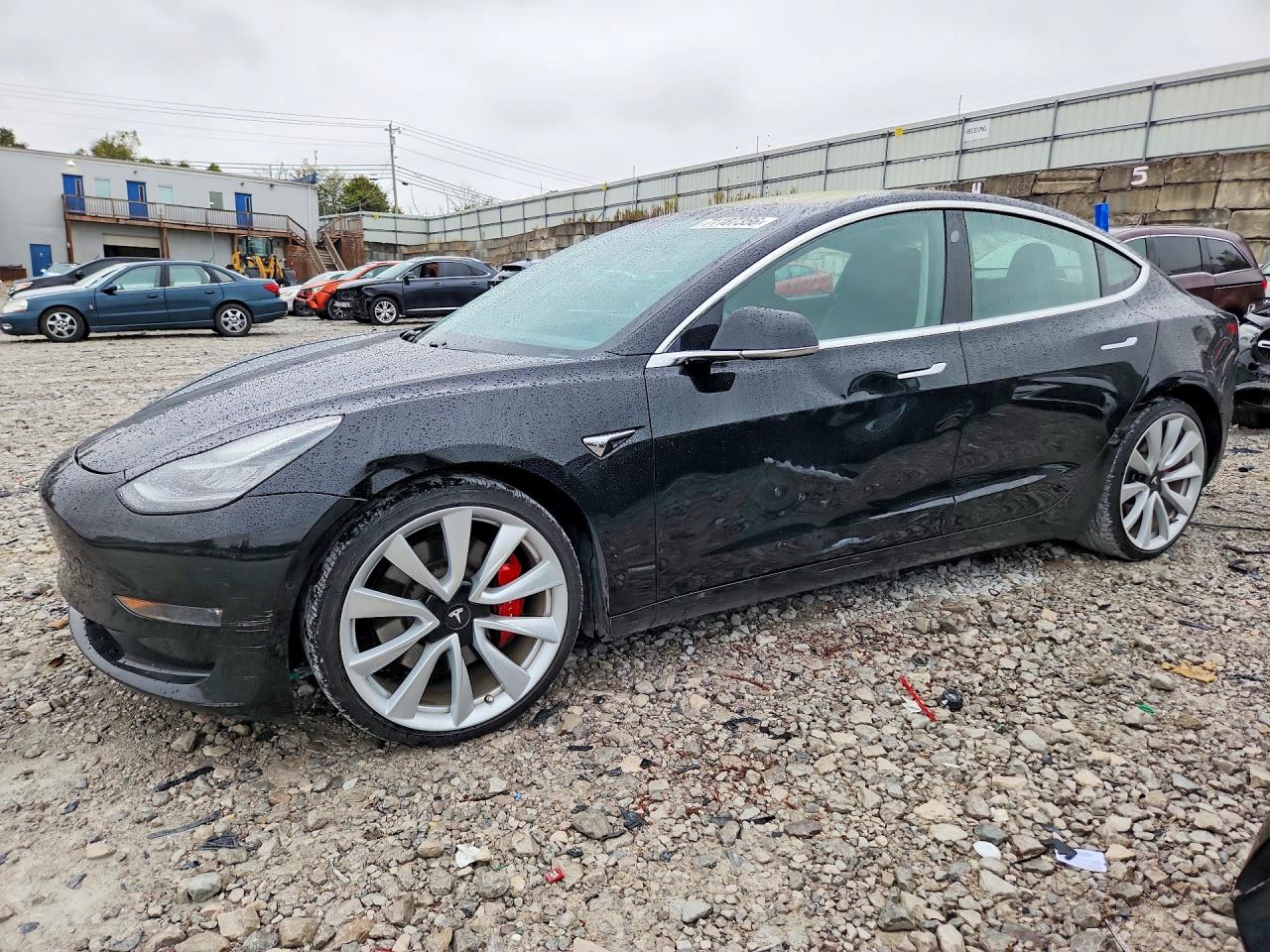 2018 TESLA MODEL 3 | 5YJ3E1EB4JF082509 | UPCARS