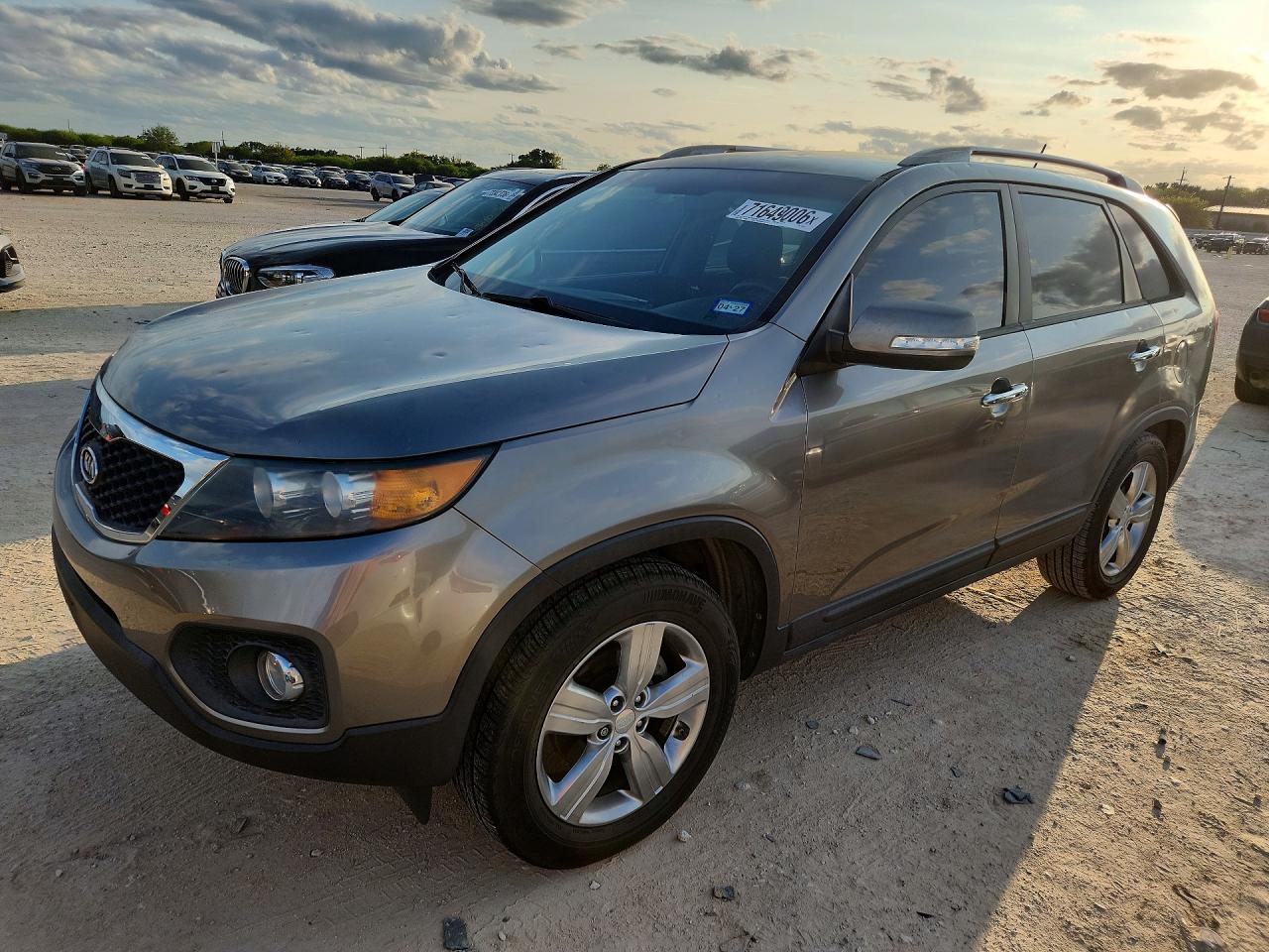 2013 KIA SORENTO EX | 5XYKU4A67DG337997 | UPCARS