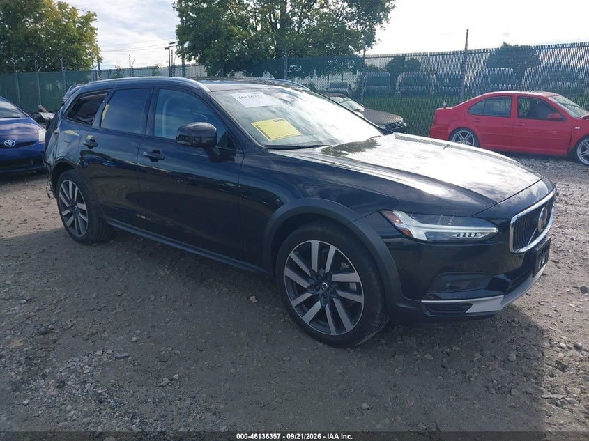 2021 VOLVO V90 CROSS COUNTRY T6 INSCRIPTION | YV4A22NL8M1136788 | UPCARS