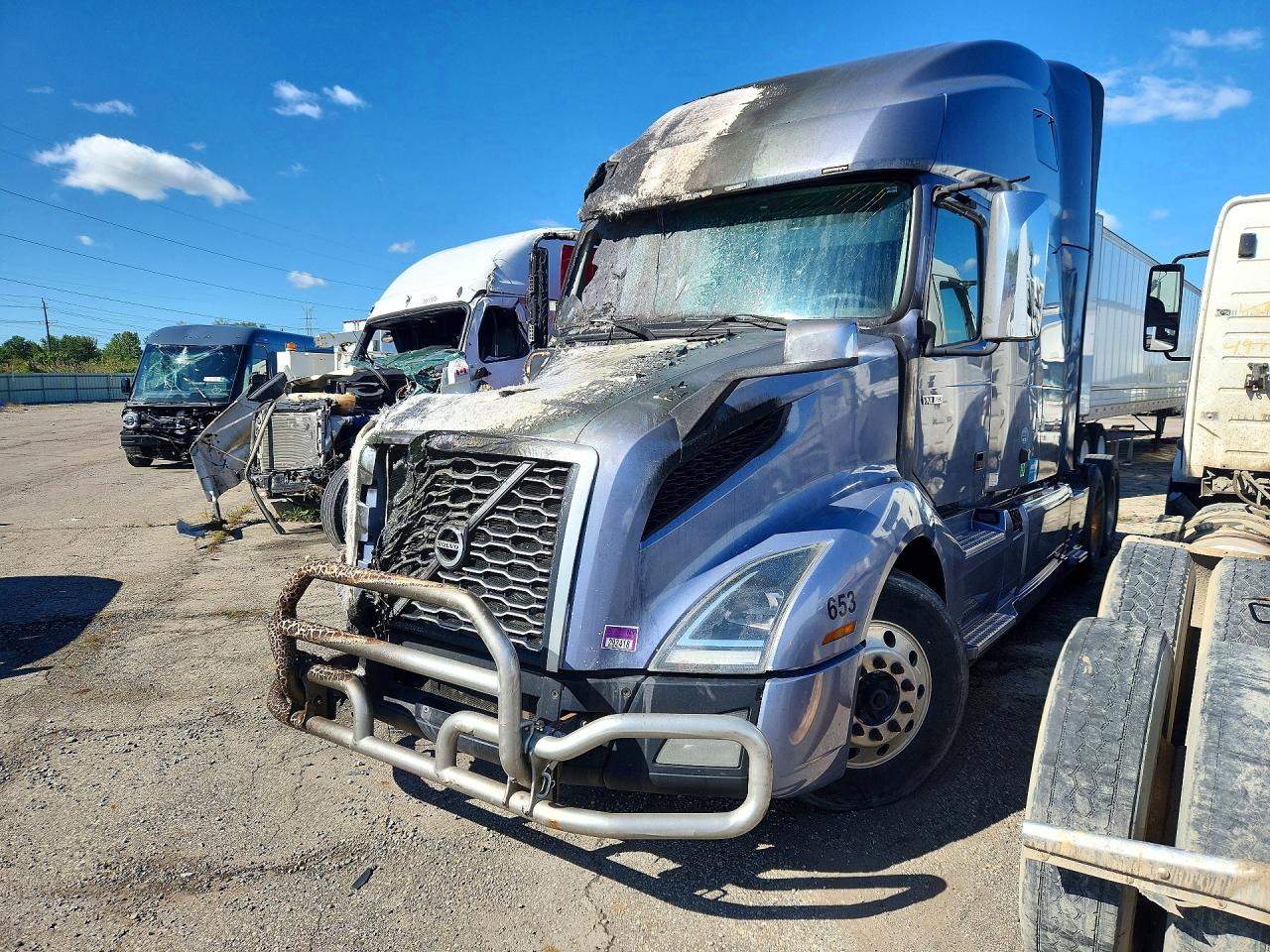 2018 VOLVO VNL SEMI TRUCK | 4V4NC9EH2JN899033 | UPCARS