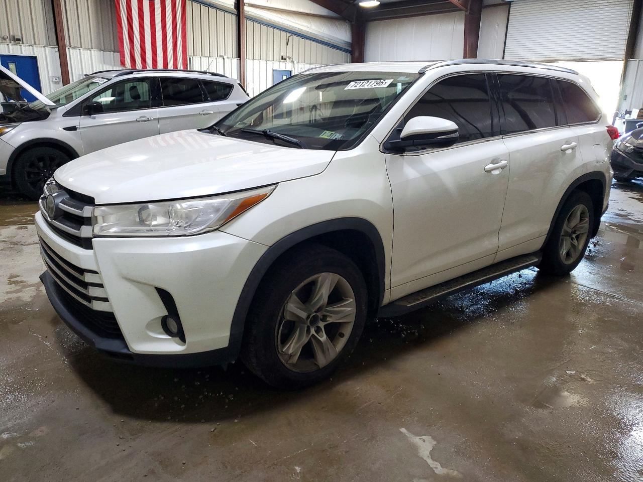 2017 TOYOTA HIGHLANDER LIMITED | 5TDDZRFH7HS407525 | UPCARS