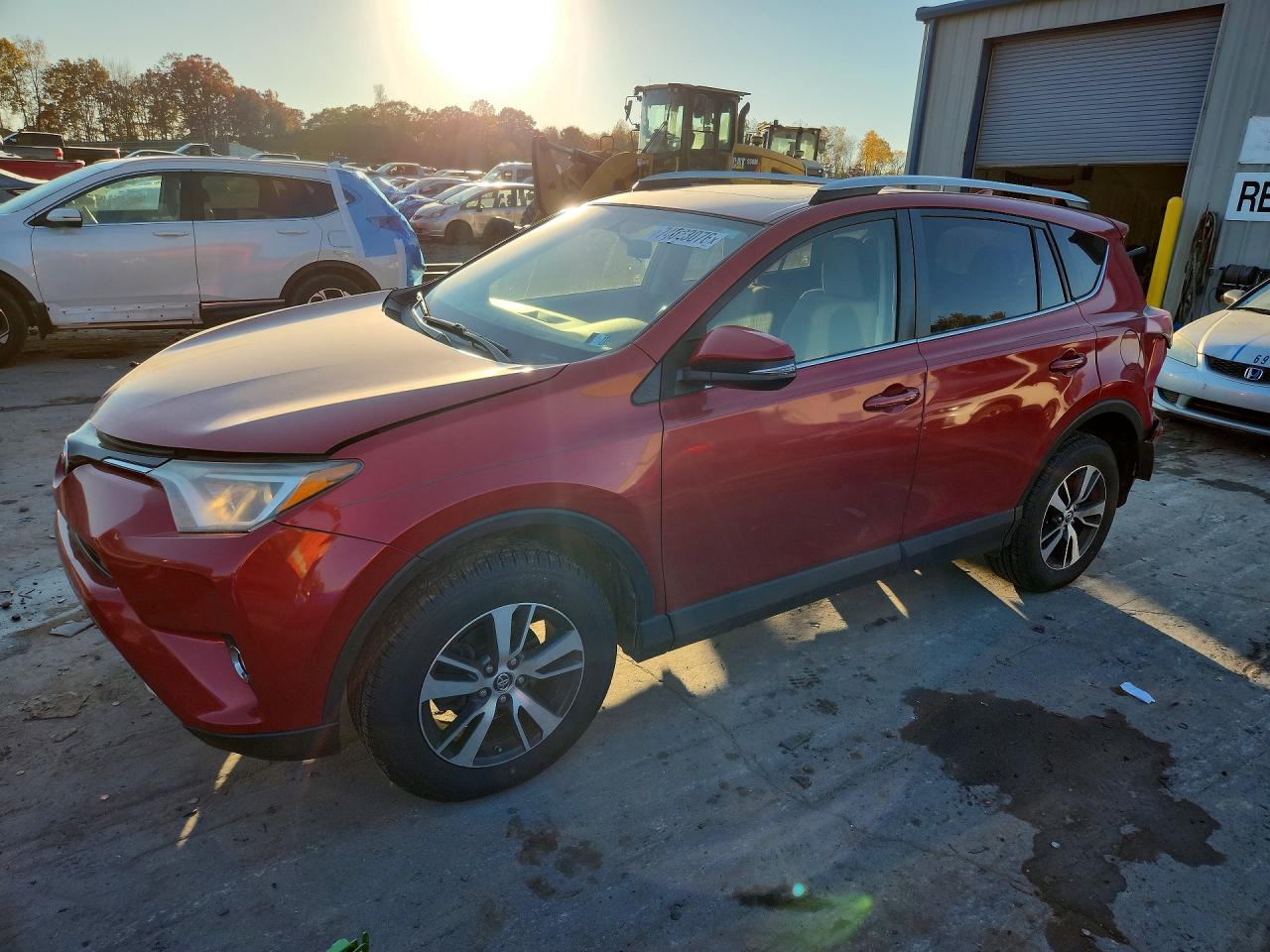 2016 TOYOTA RAV4 XLE | JTMWFREV8GJ087734 | UPCARS