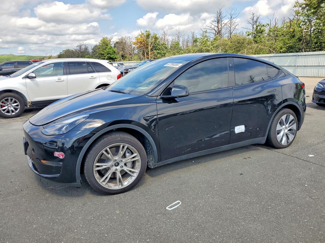2023 TESLA MODEL Y | 7SAYGAEE8PF861529 | UPCARS