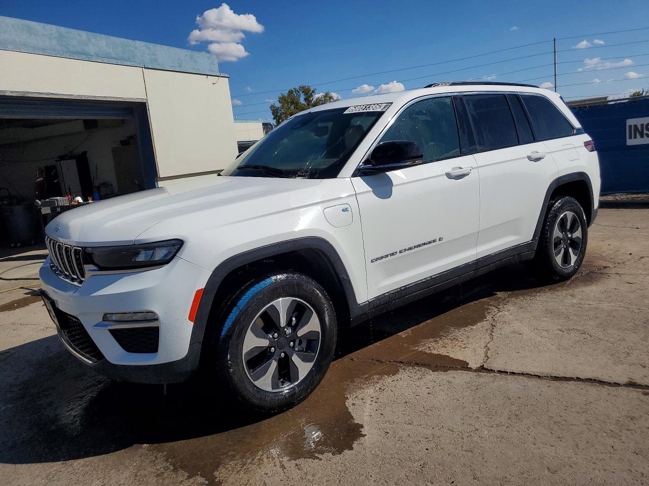 2024 JEEP CHEROKEE LIMITED 4XE | 1C4RJYB62RC129437 | UPCARS