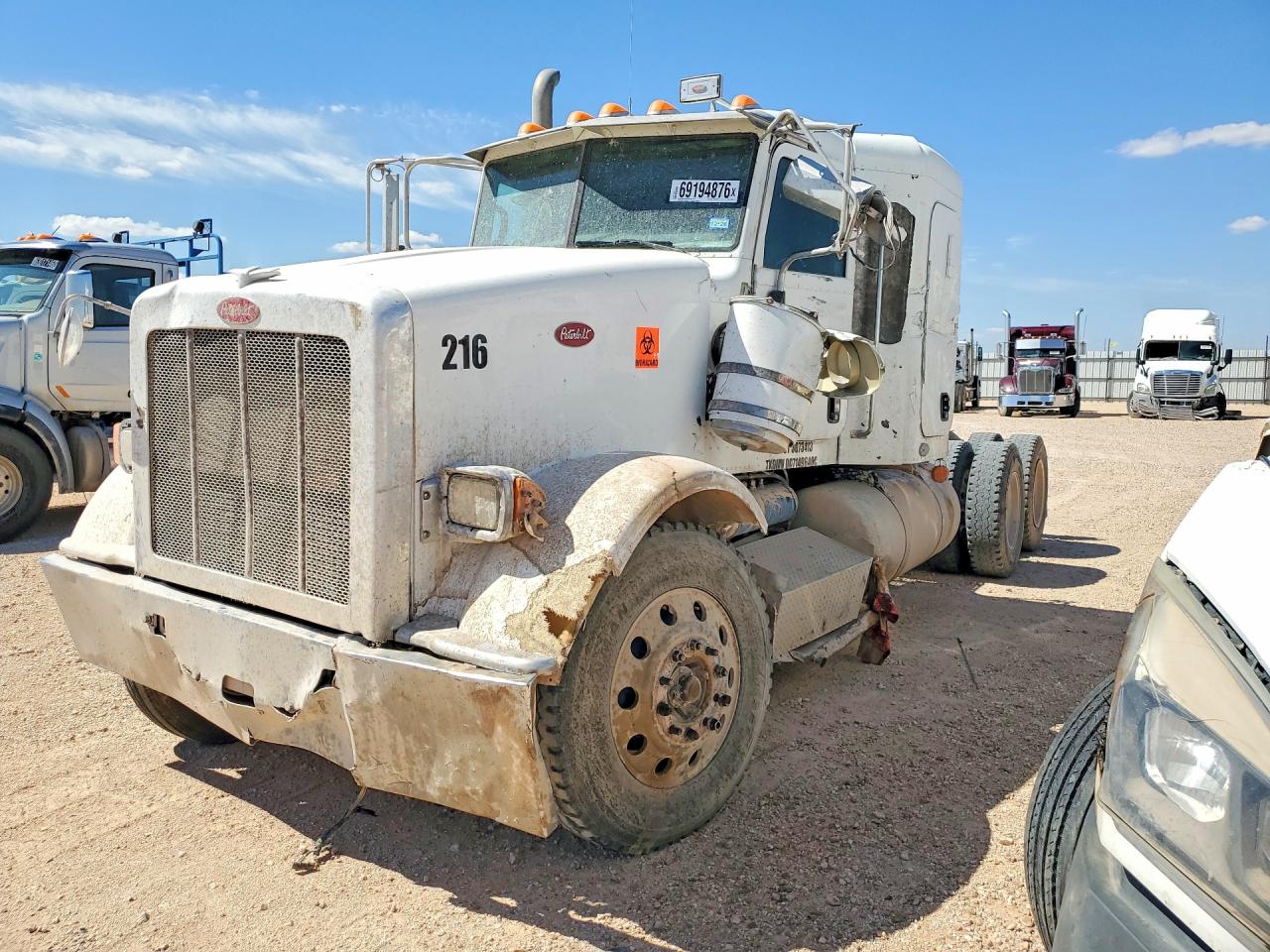 2011 PETERBILT ALL OTHER SEMI TRUCK | 1XPTD49XXBD117068 | UPCARS