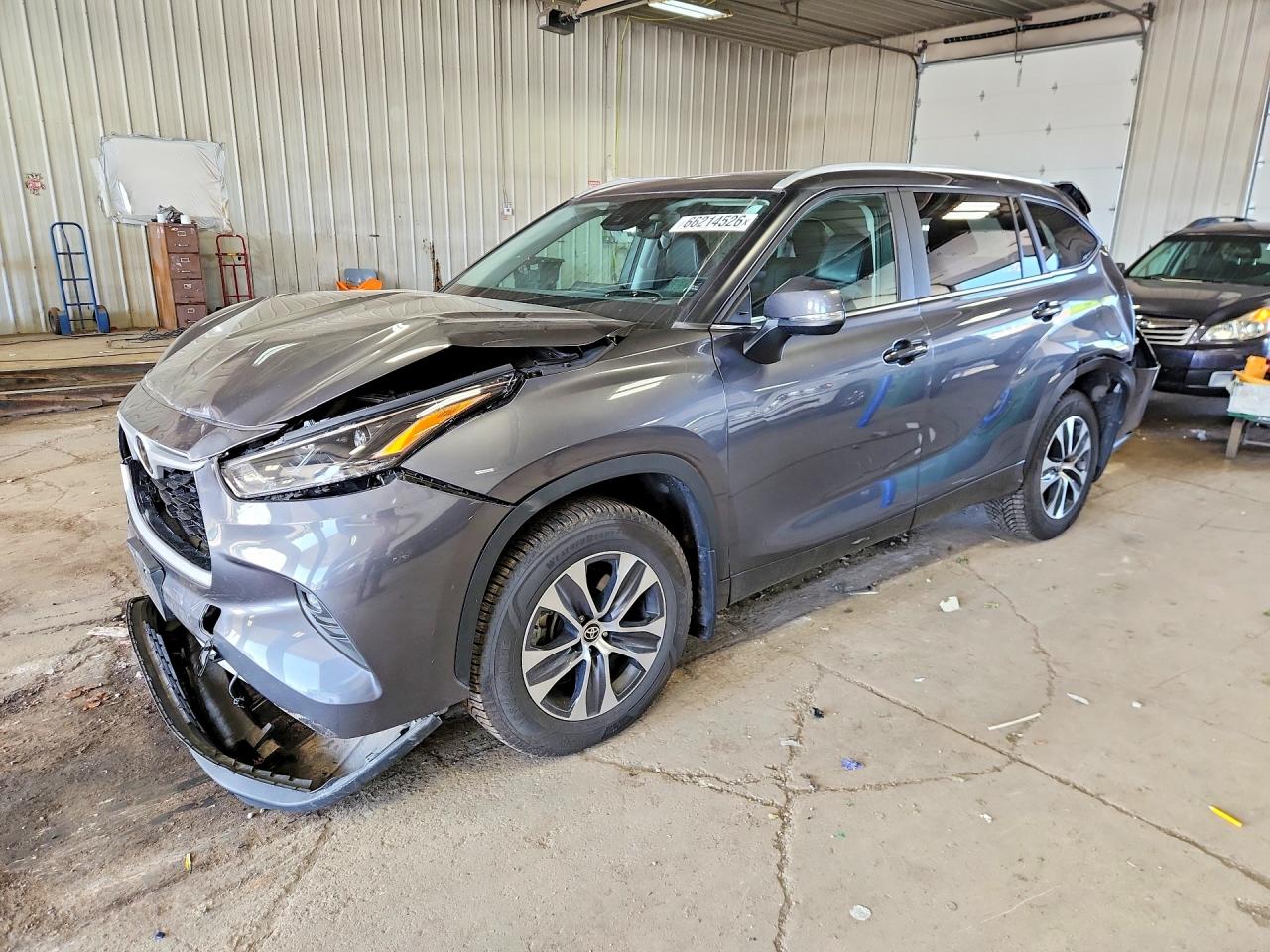 2023 TOYOTA HIGHLANDER XLE | 5TDKDRBH6PS508145 | UPCARS