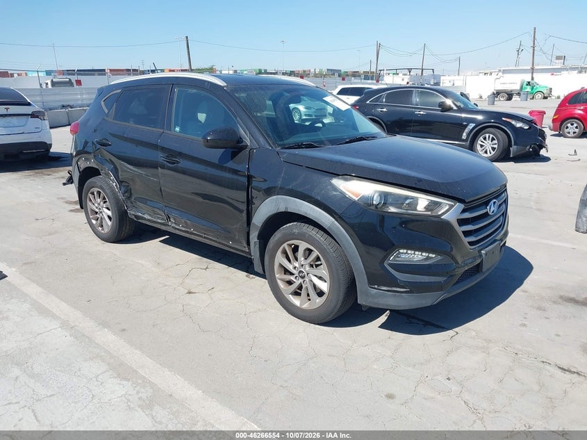 2017 HYUNDAI TUCSON SE | KM8J33A45HU329470 | UPCARS
