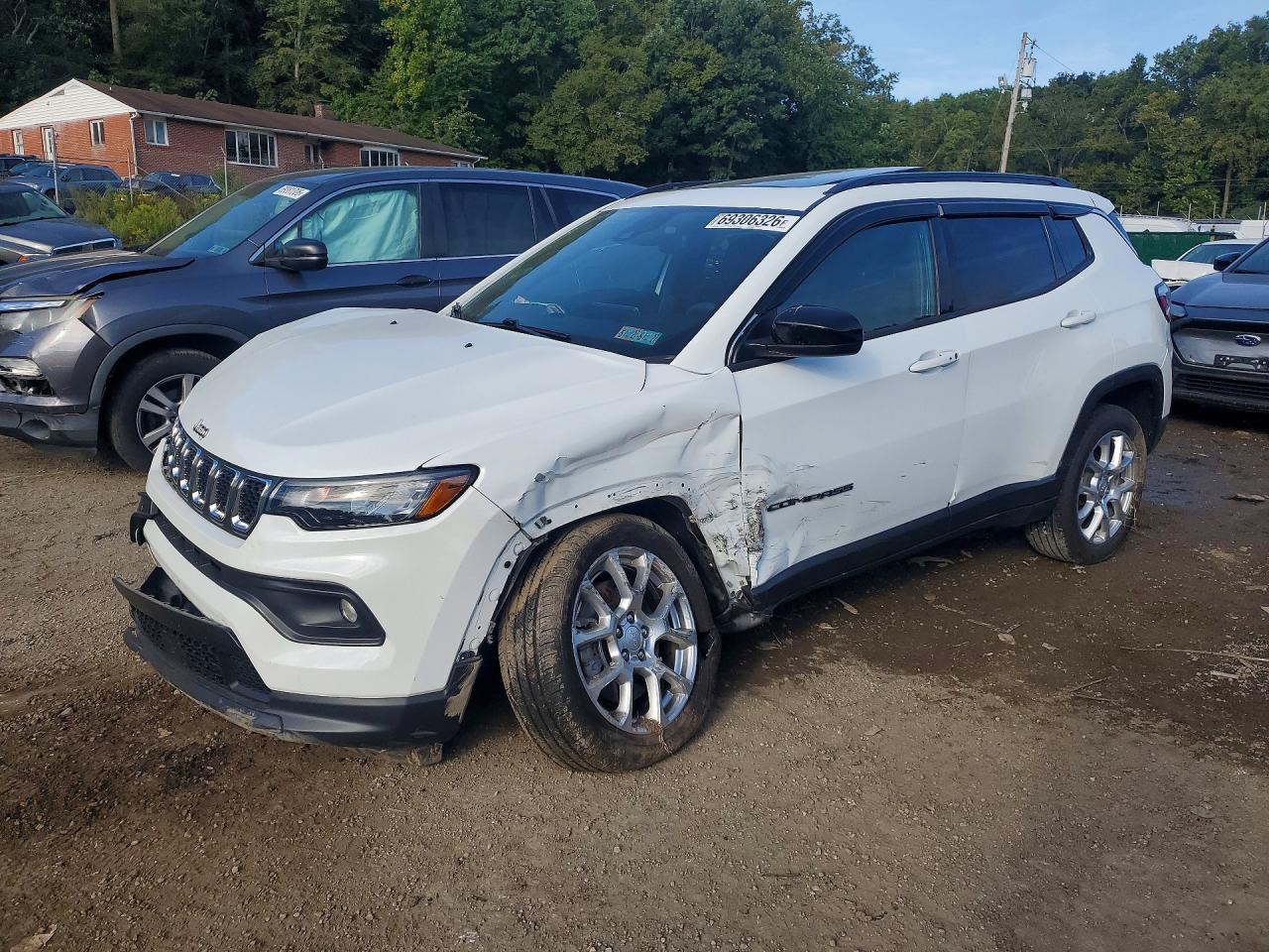 2023 JEEP COMPASS LATITUDE LUX | 3C4NJDFNXPT545598 | UPCARS