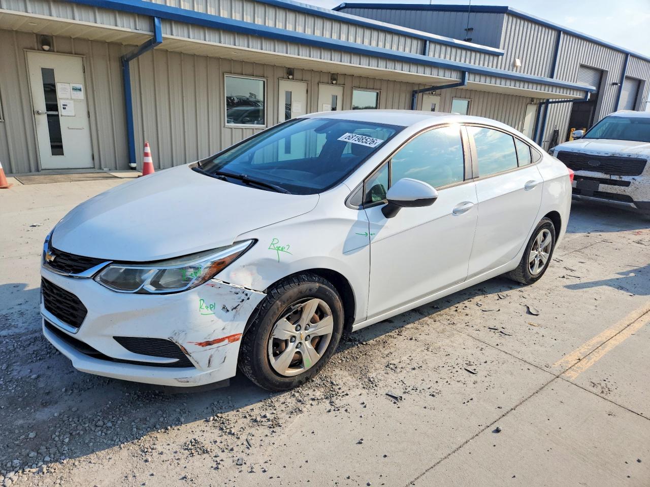 2018 CHEVROLET CRUZE LS | 1G1BC5SM2J7167104 | UPCARS