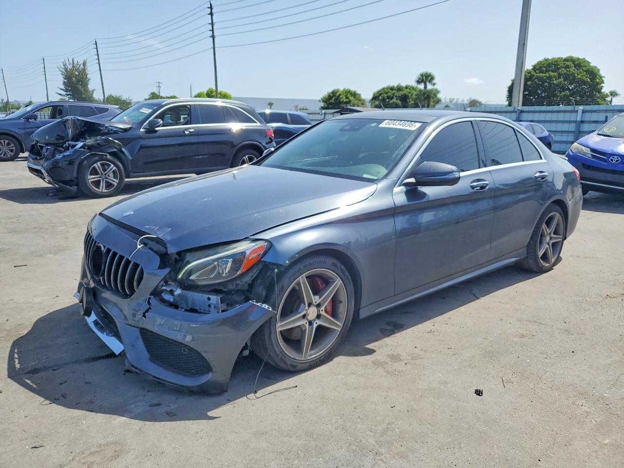 2016 MERCEDES-BENZ C-CLASS 300 | 55SWF4JBXGU121399 | UPCARS