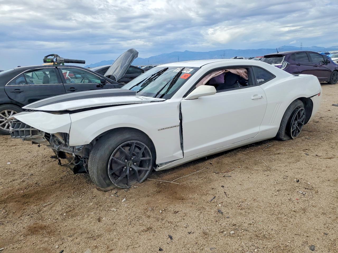 2013 CHEVROLET CAMARO LS | 2G1FA1E3XD9188188 | UPCARS